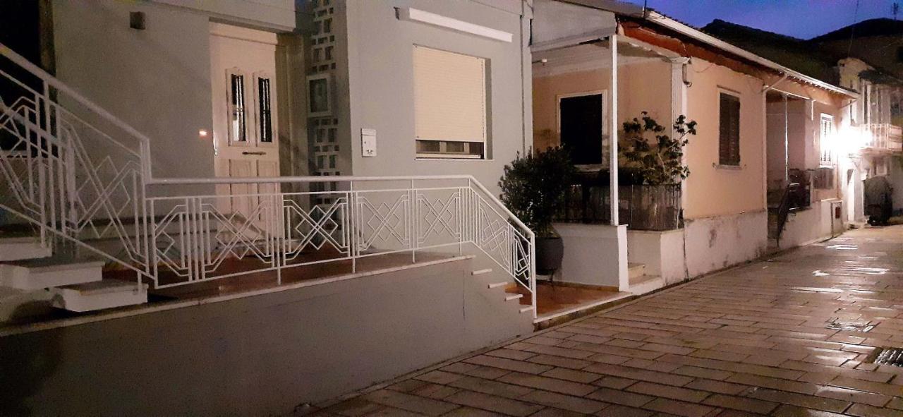 Вилла The Street House Лефкада Экстерьер фото